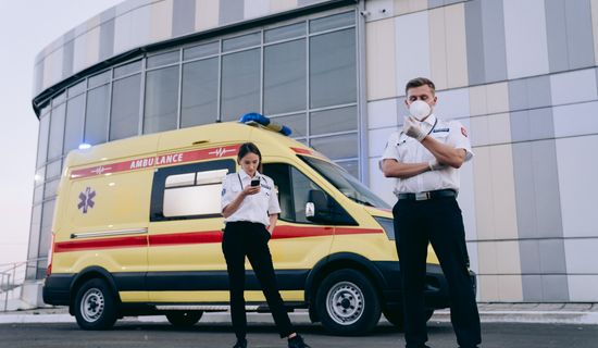 余江救护车转运病人算来回费用吗？